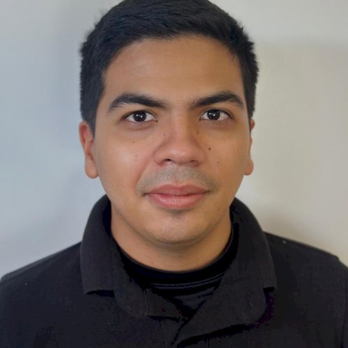 Pablo Peña, Ingeniero Industrial